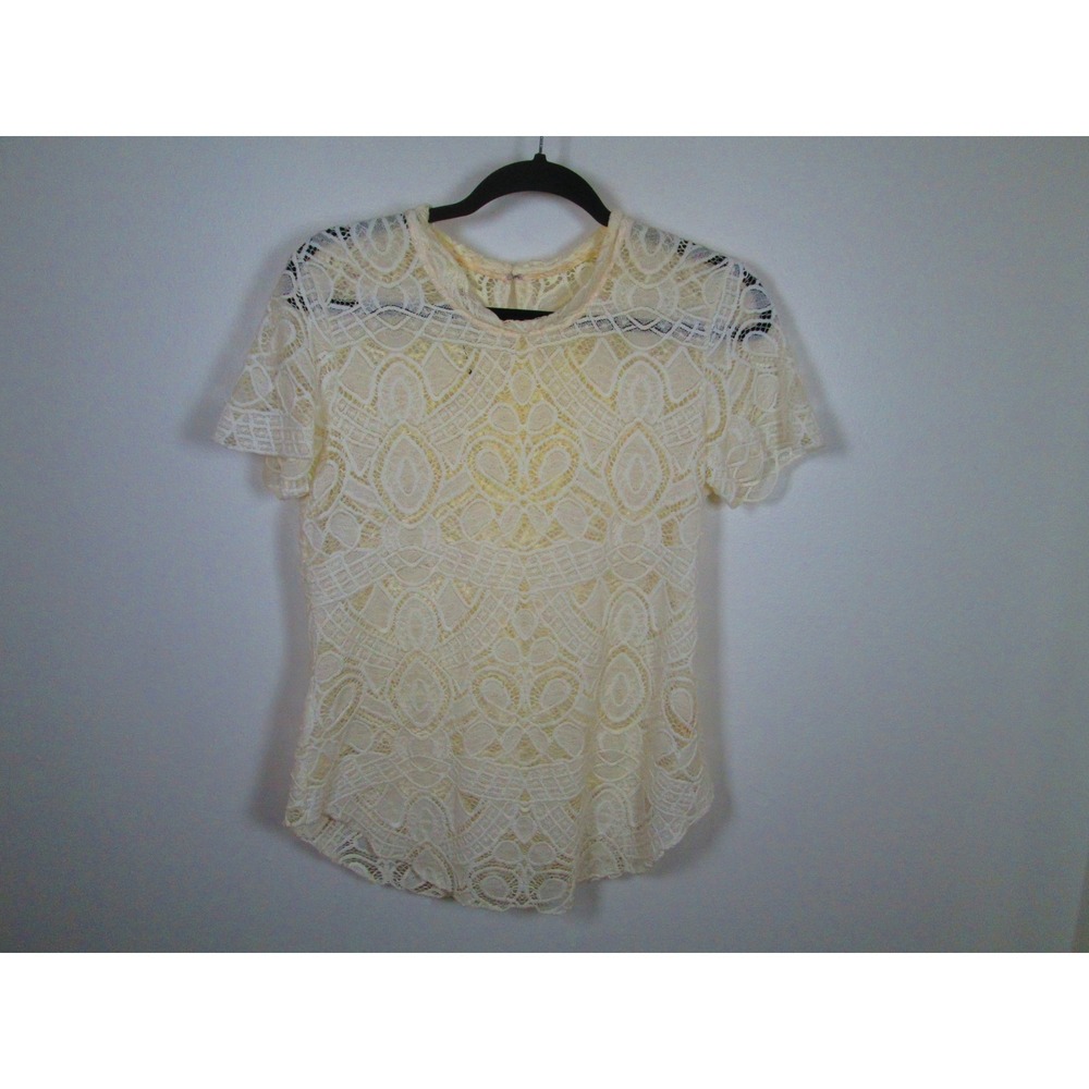 L'agence Top Size Small Ivory Lace Short Sleeve High‎ Neck